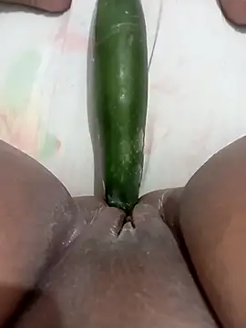 ambarlennoix online show from April 5, 6:20 am