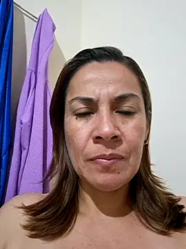 Snapshot of Zaralu_ chatting on March 1, 2:15 am Zaralu online show from March 1, 2:15 am
