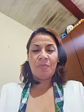 Zaralu  online show from February 12, 1:00 pm