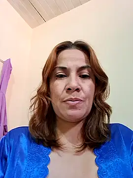 Snapshot of Zaralu_ chatting on February 9, 8:56 pm Zaralu online show from February 9, 8:56 pm