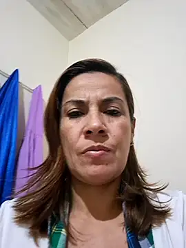 Snapshot of Zaralu_ chatting on February 15, 3:09 am Zaralu online show from February 15, 3:09 am