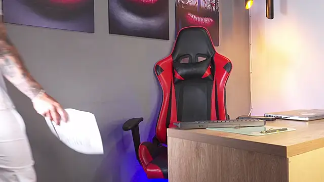 joseph boy online show from April 11, 11:47 am