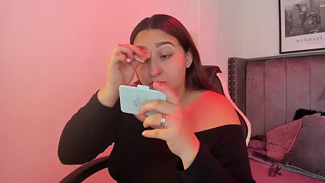 Alaia Cute online show from September 24, 3:02 am