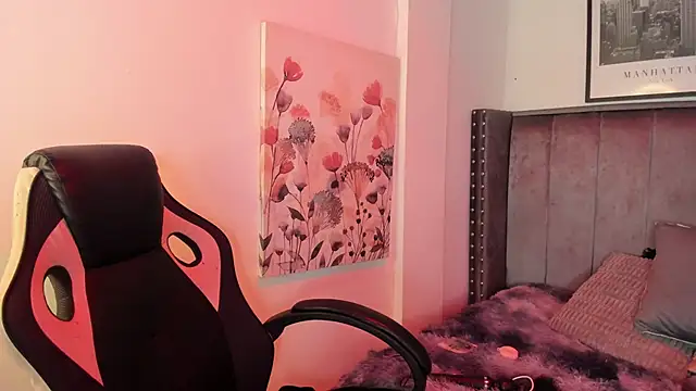 Alaia Cute online show from October 3, 3:09 am