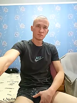 serhii19791 online show from February 27, 3:08 am