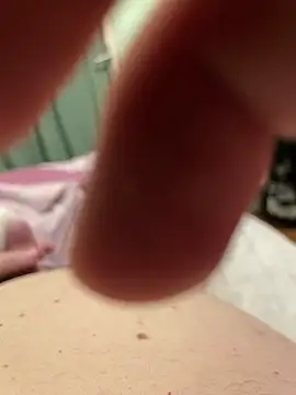 Snapshot of VerylittleDICK11 chatting on February 6, 3:08 pm VerylittleDICK11 online show from February 6, 3:08 pm