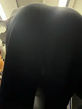 Sophie Avory online show from February 24, 4:52 pm