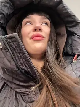 Sophie Avory online show from February 5, 11:44 am