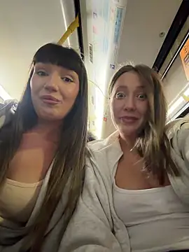 Sophie Avory online show from March 1, 6:19 pm