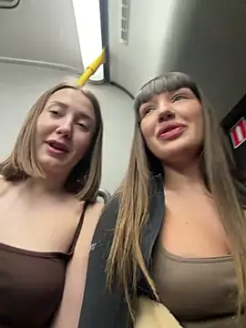 Sophie Avory online show from March 14, 4:46 pm