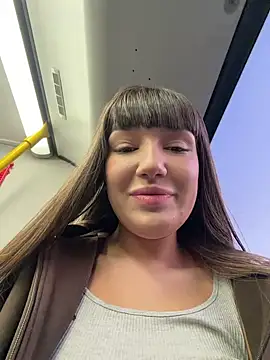 Sophie Avory online show from April 9, 5:08 pm