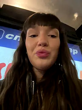 Sophie Avory online show from November 7, 9:08 pm