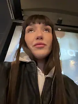 Sophie Avory online show from October 3, 7:37 pm