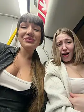 Sophie Avory online show from March 12, 5:28 pm