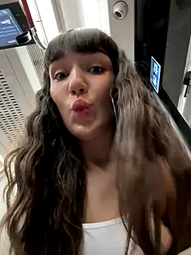 Sophie Avory online show from September 11, 5:24 pm