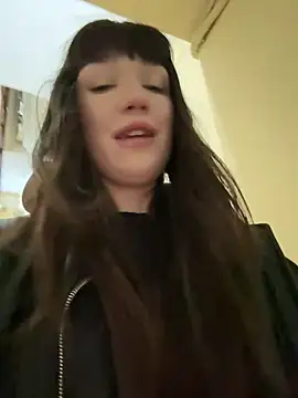 Sophie Avory online show from February 24, 9:41 pm