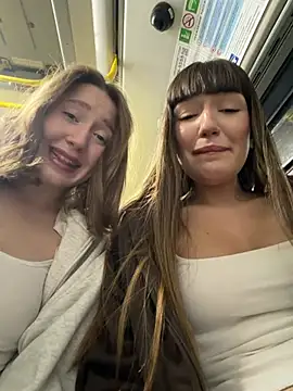 Sophie Avory online show from March 31, 5:37 pm