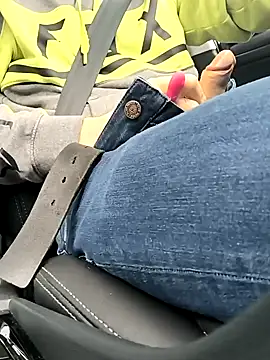 geilehecke1 online show from November 6, 7:34 am