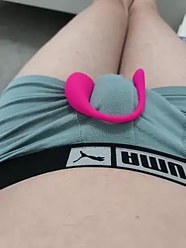 geilehecke1 online show from October 30, 4:59 pm