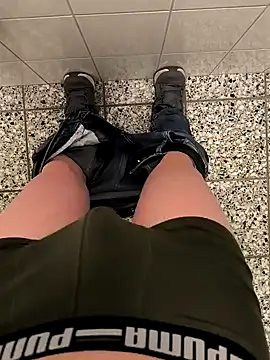 geilehecke1 online show from February 25, 8:58 am