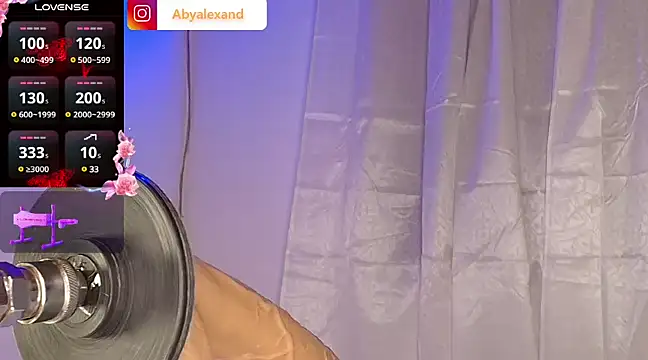 Snapshot of baby_alexx chatting on January 4, 10:05 am baby alexx online show from January 4, 10:05 am