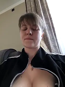 astiSWEET online show from February 18, 7:49 am