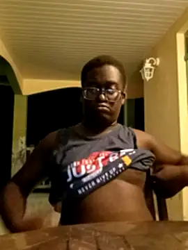 Jeanlaurent972 online show from April 14, 11:21 pm