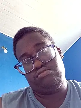 Jeanlaurent972 online show from April 17, 1:47 pm