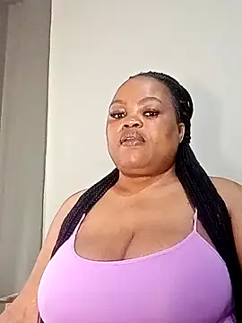 hugemelonsxxx online show from September 14, 7:53 am