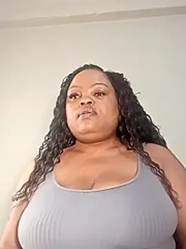 Snapshot of hugemelonsxxx chatting on November 26, 12:16 pm hugemelonsxxx online show from November 26, 12:16 pm