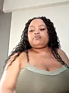 Snapshot of hugemelonsxxx chatting on November 18, 9:23 am hugemelonsxxx online show from November 18, 9:23 am