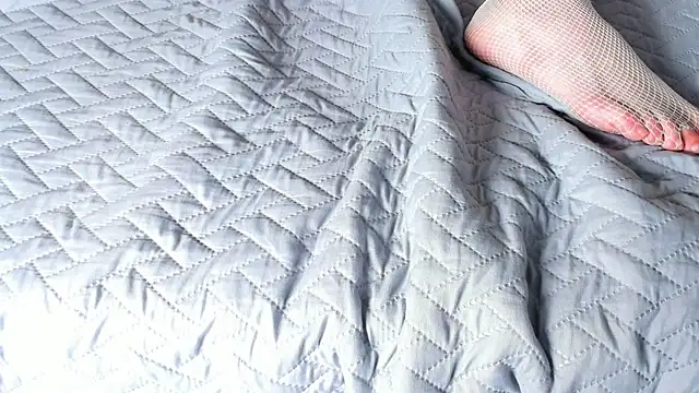 LiaFlowers online show from February 26, 6:08 am