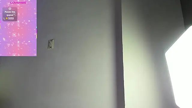 LiaFlowers online show from February 27, 6:35 am