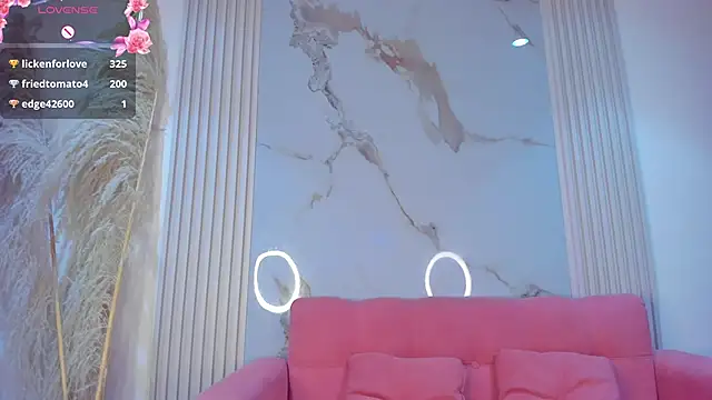 LiaFlowers online show from January 7, 11:37 am