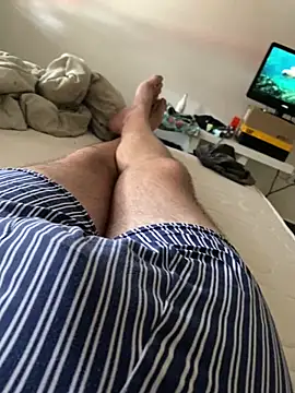 Julian 23312 online show from February 2, 5:12 pm