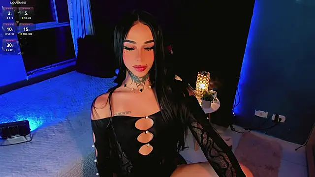 CALLME GODDESS  online show from April 7, 9:11 am