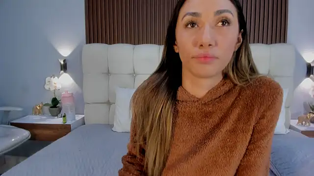Emma23   online show from May 9, 9:56 am