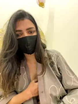 Snapshot of MaYaa__11 chatting on December 23, 8:02 am MaYaa 11 online show from December 23, 8:02 am