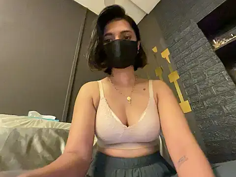 MaYaa  11 online show from March 3, 6:03 pm