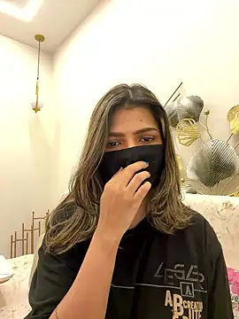 Snapshot of MaYaa__11 chatting on January 13, 7:01 am MaYaa 11 online show from January 13, 7:01 am