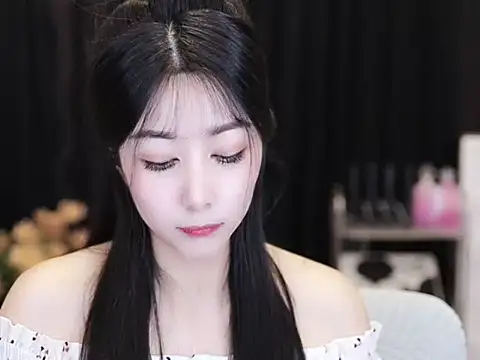 Nuyoah-77 online show from September 20, 4:23 pm