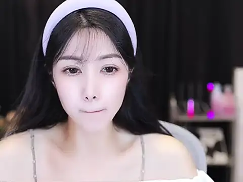 Nuyoah-77 online show from September 15, 4:51 pm