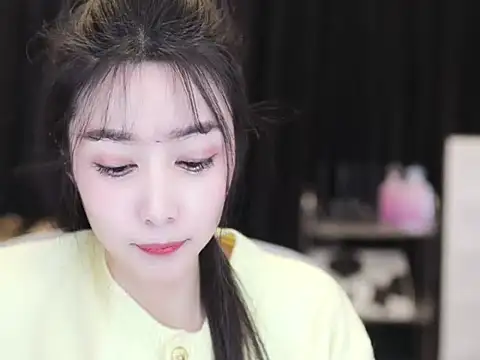 Nuyoah-77 online show from November 28, 3:34 pm