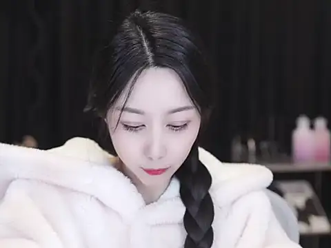 Nuyoah-77 online show from February 12, 3:34 pm