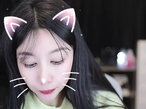 Nuyoah-77 online show from December 16, 8:40 am