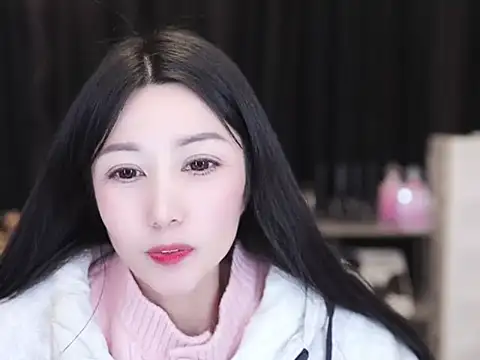 Nuyoah-77 online show from November 19, 4:40 pm