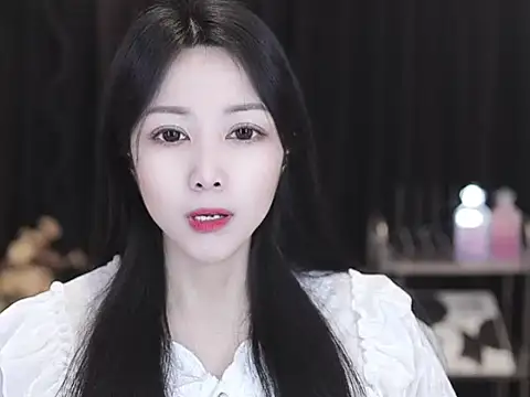 Nuyoah-77 online show from March 19, 6:57 am