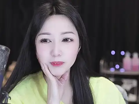 Nuyoah-77 online show from April 8, 3:41 am