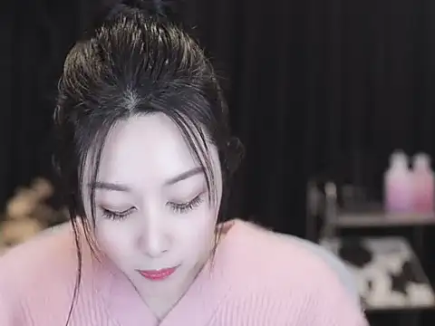 Nuyoah-77 online show from February 11, 3:23 pm