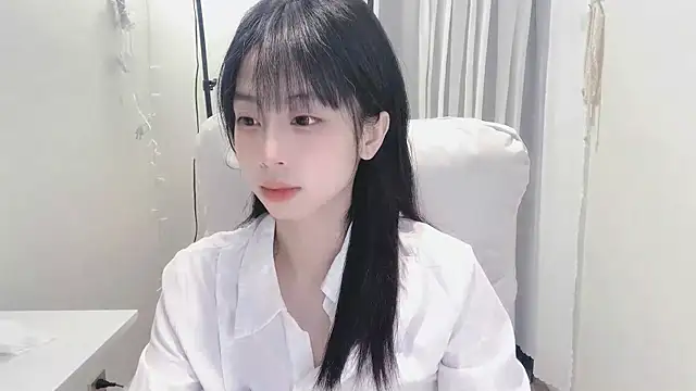 -Hottie online show from March 7, 3:28 pm